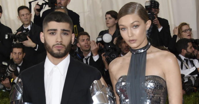 Zayn Malik e Gigi Hadid, Tmz: "Lui ha aggredito la suocera Yolanda. L'ha spinta contro un comò e l'ha chiamata 'fot***a tr**a olandese" - Il Fatto Quotidiano