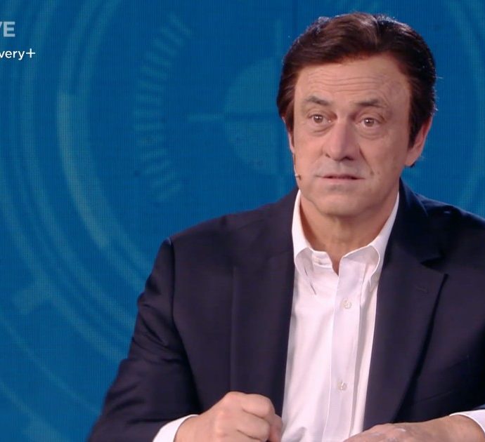 Crozza-Calenda: “A me il centro fa schifo. Io moderato? Ma se quando vedo un autovelox lo stacco e mi faccio un selfie”