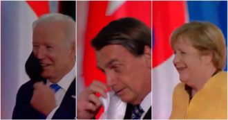 G20 Roma, il dilemma dei leader all’ingresso del summit: con mascherina o senza? Strette di mano o pugno? (video)