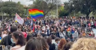 Copertina di Ddl Zan, migliaia di persone in presidio nelle piazze di tutta Italia. A Cagliari i manifestanti gridano in sardo “vergogna” (video)