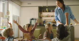 Copertina di Elah, i budini delle mamme e la carie sessista che dura da un secolo