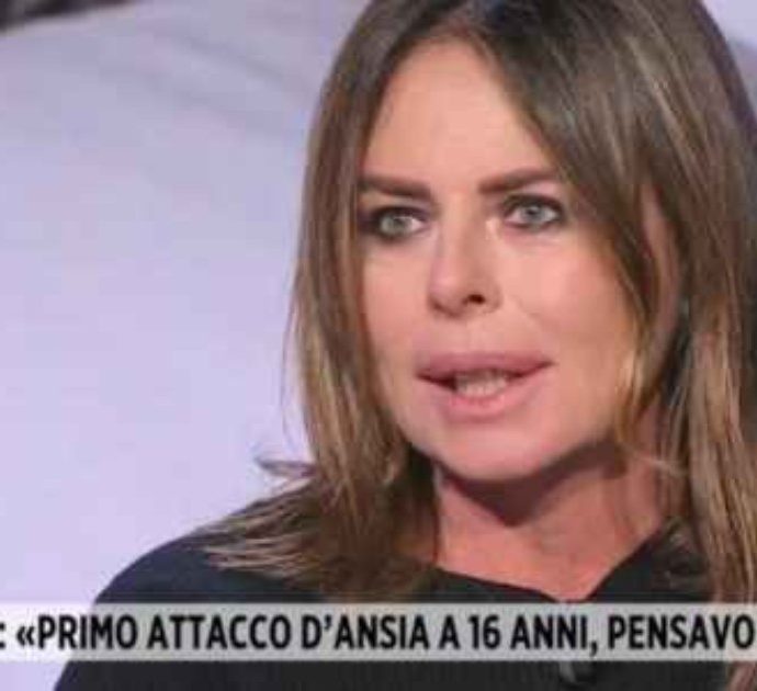 Storie Italiane, Paola Perego: “Attacchi di panico per 30 anni, ho provato persino a rompermi il braccio sbattendolo contro il muro”