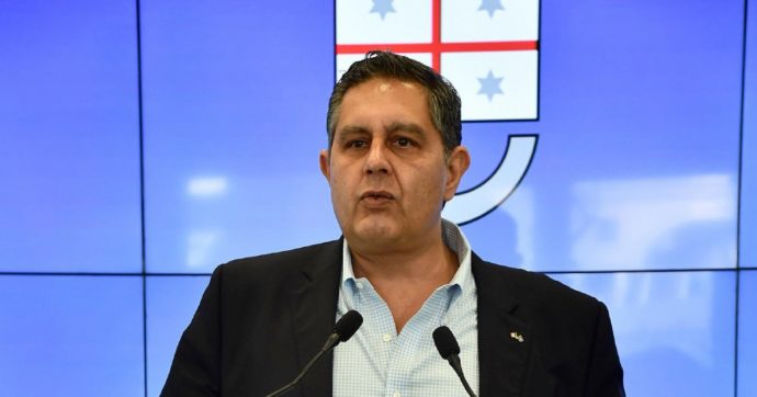 Minacce su muri e web. Toti avrà la scorta