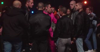 Copertina di Fedez pestato con violenza nel nuovo video “Morire Morire”: ecco il significato della canzone