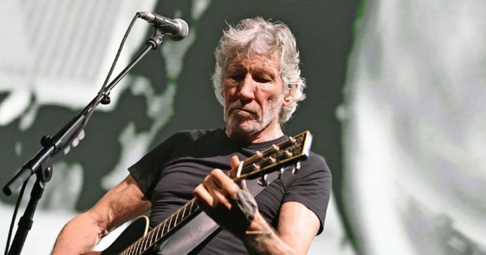 Roger Waters: “Liberate Assange, non ha commesso alcun crimine”