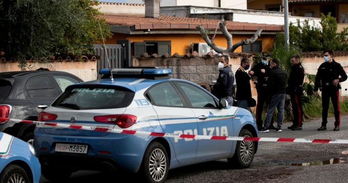 Ostia, spara e uccide la moglie con il fucile