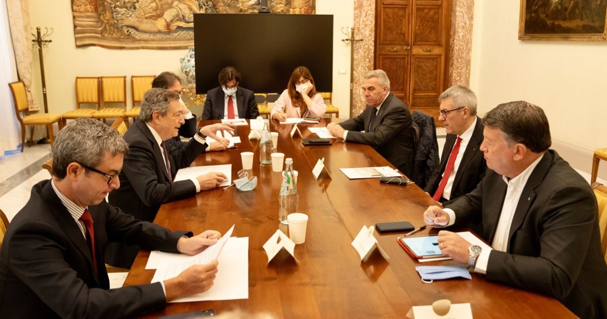 Landini: “Draghi rinvia e non risolve i problemi, ci chiama 48 ore prima del Cdm per dire quel che ha già deciso da solo”