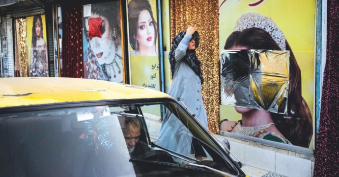 Afghanistan, donne uccise dai talebani: ecco le prime 4 (chiedevano diritti)