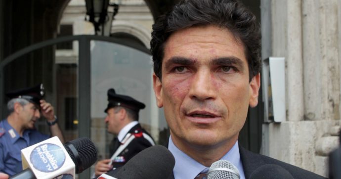 Gianluigi Pellegrino: “Su Matteo Renzi tanta ipocrisia: in Arabia parla come politico”