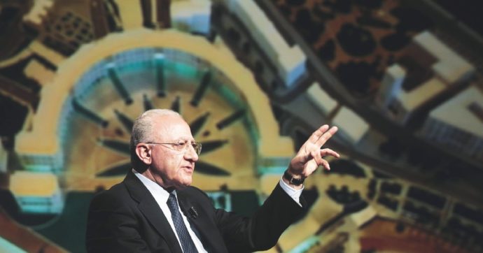 Salerno, il sistema De Luca in testacoda: ora la “Città del Sole” è infetta