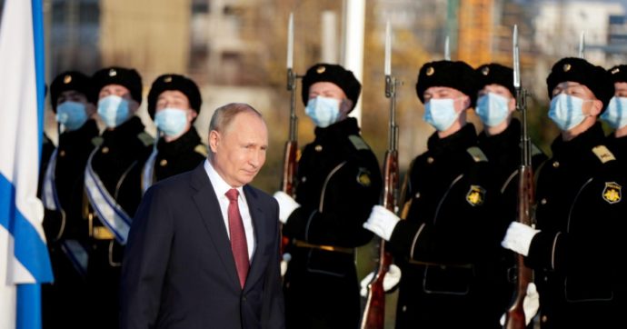 Scontri al confine. L’ue: “Putin prema sull’alleato che ci minaccia”