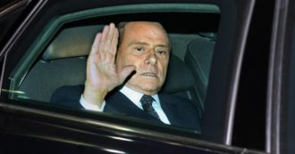 Copertina di Silvio Berlusconi, dieci anni fa finiva il ventennio breve del Caimano: un incubo a fasi alterne che ridusse il paese in macerie