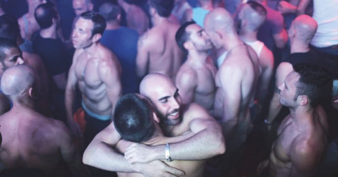 Copertina di Droga dello stupro, orge pazze. Il nostro viaggio nel “chemsex”. L’inchiesta su FQ MillenniuM in edicola