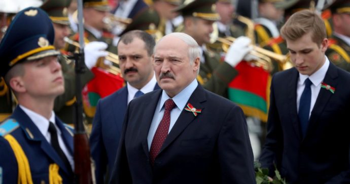 Polonia-Bielorussia, crisi al confine: stop ai voli dei disperati