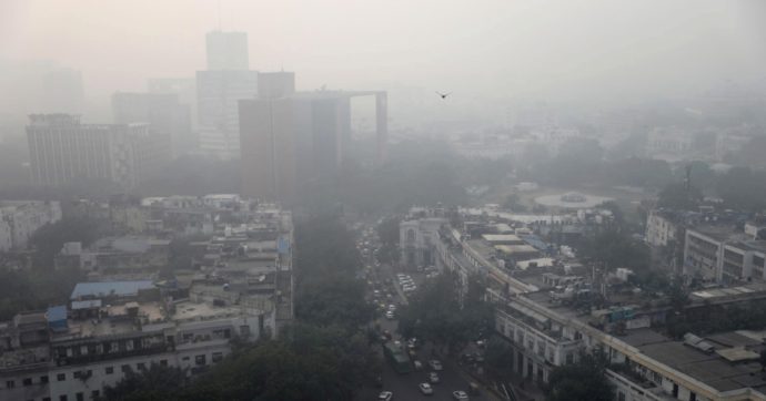 Allarme smog: a Delhi scuole chiuse da domani