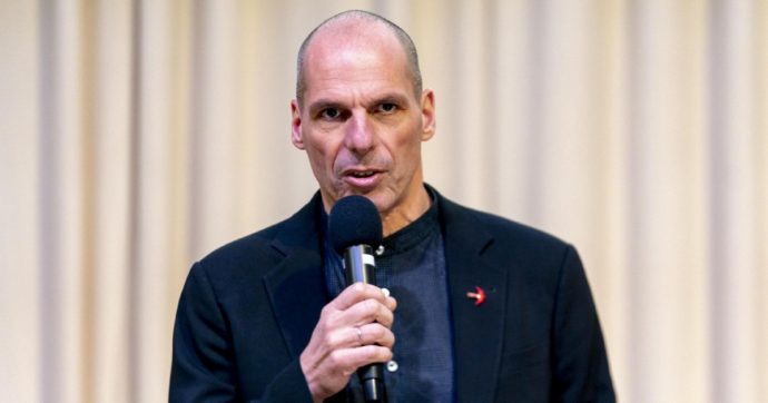 “Il Covid è stato invano. Draghi&C. tutelano solo un sistema oligarchico”