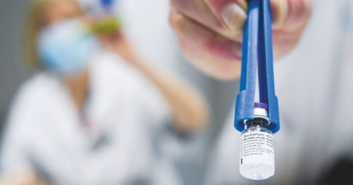 “Ho denunciato ecco perché mi hanno licenziata”. “Pfizer-gate”: parla la whistleblower