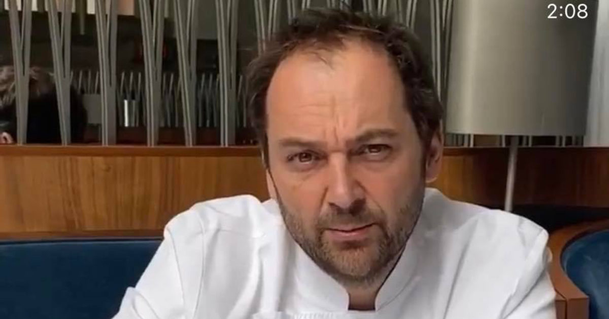 Daniel Humm, il super chef stellato licenziato perché voleva cambiare il menù: “Non possiamo proporre solo piatti vegani”