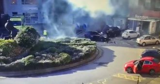 Copertina di Liverpool, auto saltata in aria davanti al Women’s hospital: in un video il momento dell’esplosione e la fuga del tassista