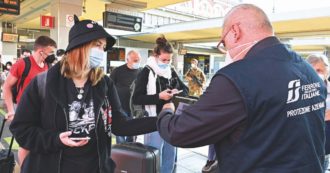 Copertina di Covid, torna lo spettro di chiusure per il Natale