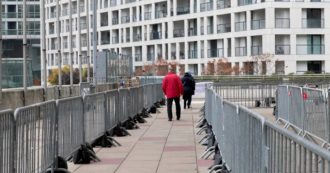 Copertina di Lockdown in Austria: inizia il “confinamento” con la polizia per le strade