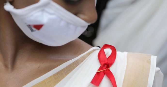 Copertina di 2020, dimezzate diagnosi Hiv: “Effetto della pandemia”