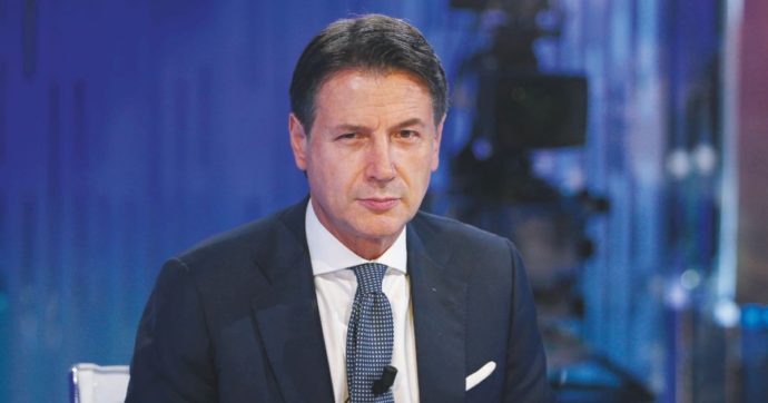 Conte apre a Berlusconi sulle riforme. Segnale a Letta (e a Draghi)