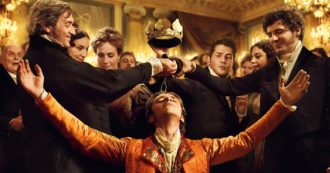 Copertina di Illusioni perdute, il realismo di Balzac su ascesa sociale e stampa meretrice nell’ottimo classicheggiante film di Giannoli (trailer e poster in anteprima)