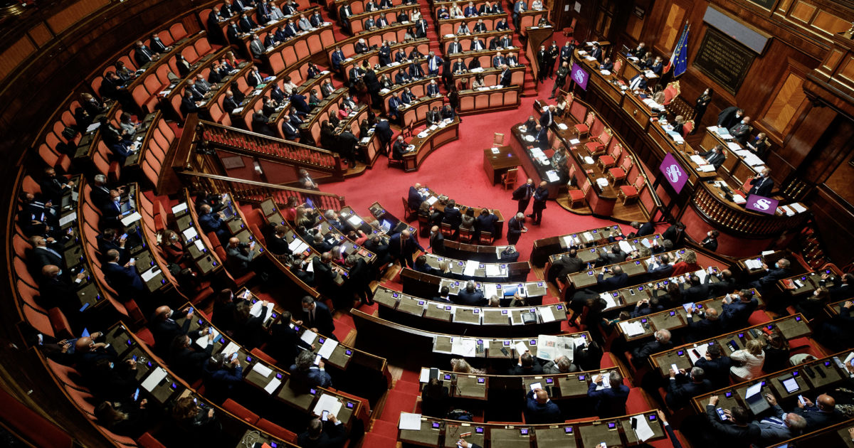 Manovra, il settore auto: “Nulla per affrontare transizione ecologica”. Confcommercio contesta riforma degli ammortizzatori, Ance e artigiani all’attacco sul Superbonus