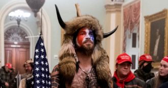 Copertina di Assalto a Capitol Hill, inizia il processo politico a Trump e lui ribalta le accuse a suo favore