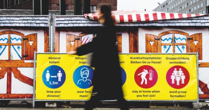 Covid-19, Le Regioni: “Chiudiamo solo per i non vaccinati”