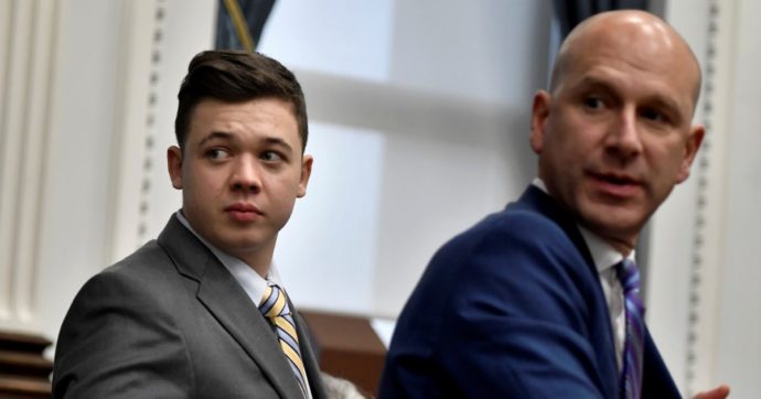 Assolto Kyle: uccise due anti-razzisti a Kenosha