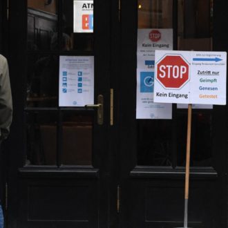 Copertina di Covid, pronti alla quarta ondata? Il Fatto di domani 23 novembre