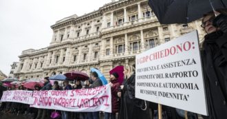 Copertina di Magistrati onorari in sciopero: il ministero non li ha ancora regolarizzati