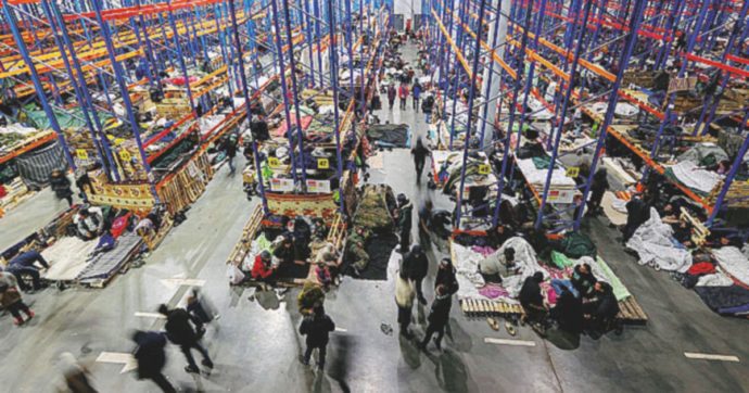 Duemila migranti si oppongono ancora ai rimpatri e restano bloccati in Bielorussia