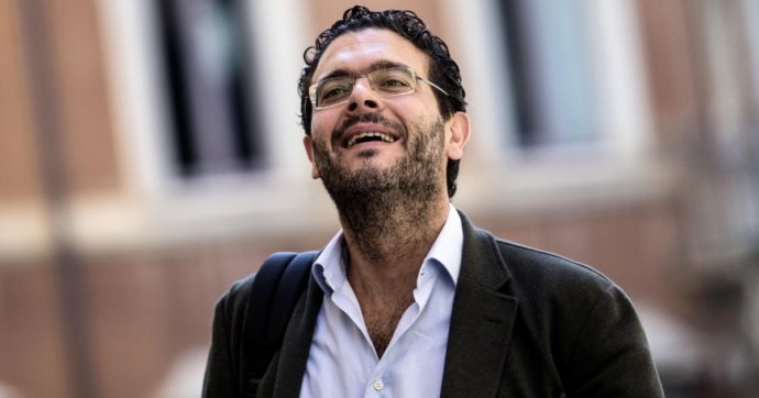 Ecco le manovre dei renziani per dare il seggio a Carbone