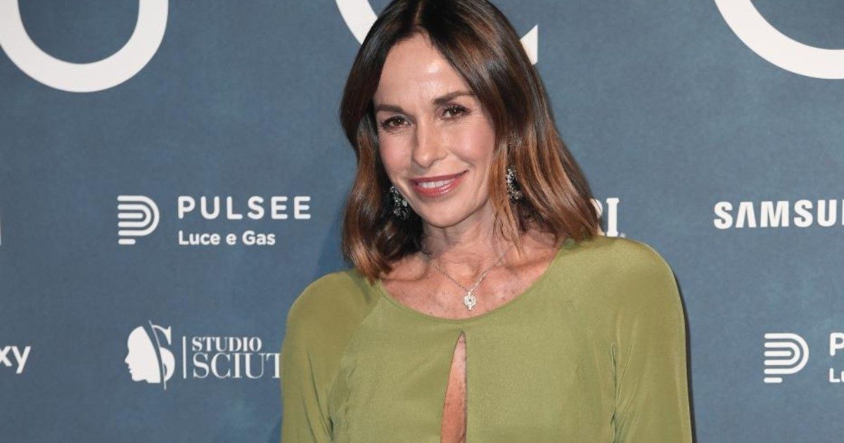 Cristina Parodi: “Mia figlia ha preso il Covid mentre eravamo in vacanza ma il vaccino ci ha protetti. Preferisco allontanarmi da chi è no vax”