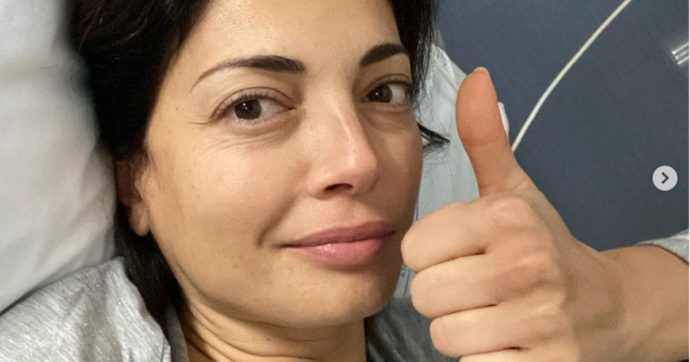 Alessia Mancini in ospedale, il messaggio ai fan dopo l’intervento: “Mi raccomando, prendetevi cura di voi… sempre”