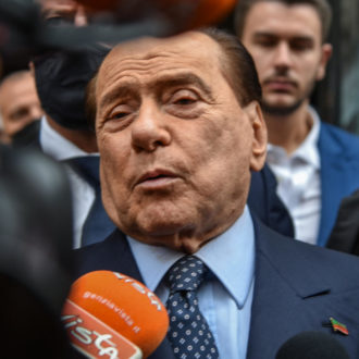 Copertina di B. spera ancora nel Quirinale: il Fatto di domani 30 novembre