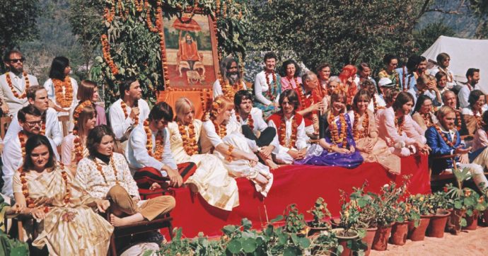 Copertina di Kabir Bedi: “India ’68: così mi ritrovai in camera con i Beatles”