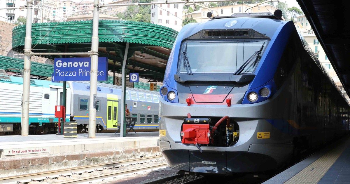 Il check-in del biglietto regionale digitale fra le polemiche. Codacons: “Spese per i controlli tagliate”. Trenitalia: “Accuse senza fondamento”