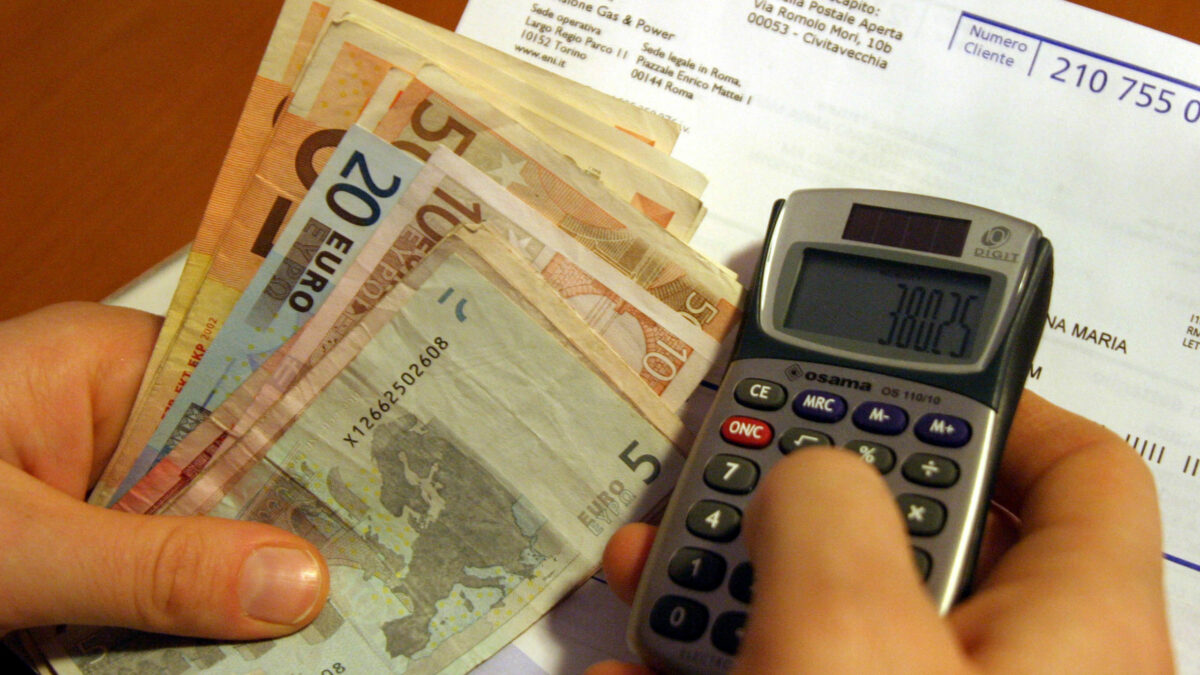 bollette lo sconto di eni 232 ingannevole l8217antitrust sospenda la campagna da Ilfattoquotidiano.it bollette lo sconto di eni 232 ingannevole l8217antitrust sospenda la campagna