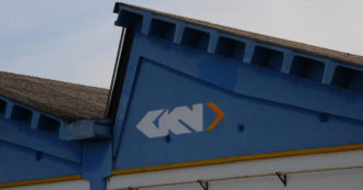 Gkn, due manifestazioni di interesse per lo stabilimento fiorentino. Domani tavolo azienda – sindacati al Mise