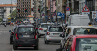 Copertina di Italia troppo permissiva sulle falsificazioni delle emissioni di auto diesel. La Ue tira dritto con la procedura di infrazione