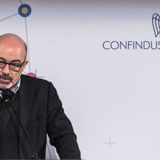 Copertina di Le “scorie” di Cingolani portano a McKinsey: il Fatto di domani 4 dicembre