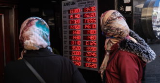 Copertina di Erdogan licenzia il ministro contrario alle sue follie economiche