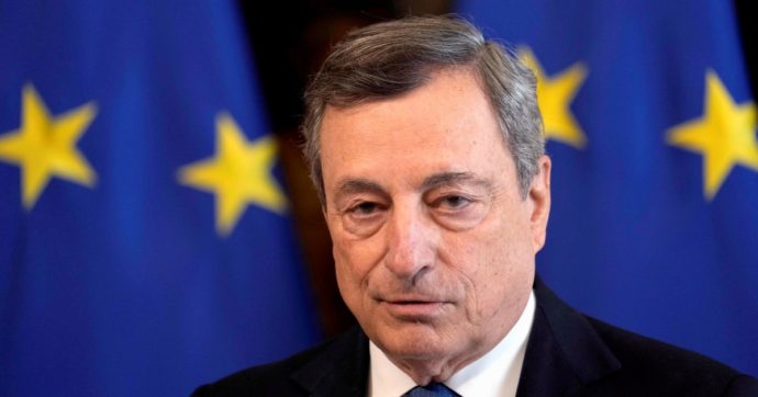 Copertina di Colle, Draghi ci crede e fa sondare i “suoi” ministri