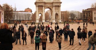 Copertina di No green pass, a Milano sei multati per occupazione di aree urbane. Decine di persone identificate: volevano far partire cortei