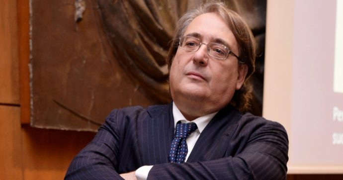 L’ex direttore de Il Sole 24 ore Roberto Napoletano condannato a due anni mezzo. “Sono sbalordito”