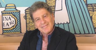 Copertina di Sarantis Thanopulos: “Effetto virus: il governo vive con la paura in tasca. Così cede il potere ad altri”